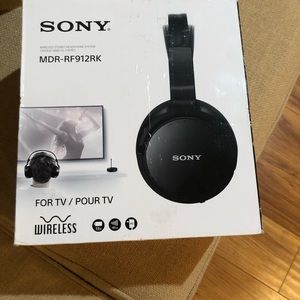 Sony Wireless RF Headphones for Watching TV NEW